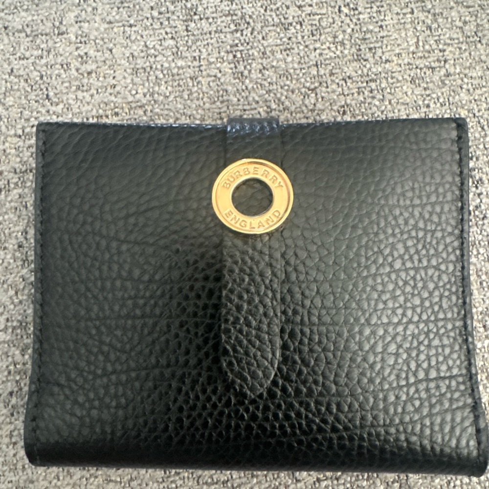 Burberry EDIE Grained Leather Bifold Card Wallet Black
